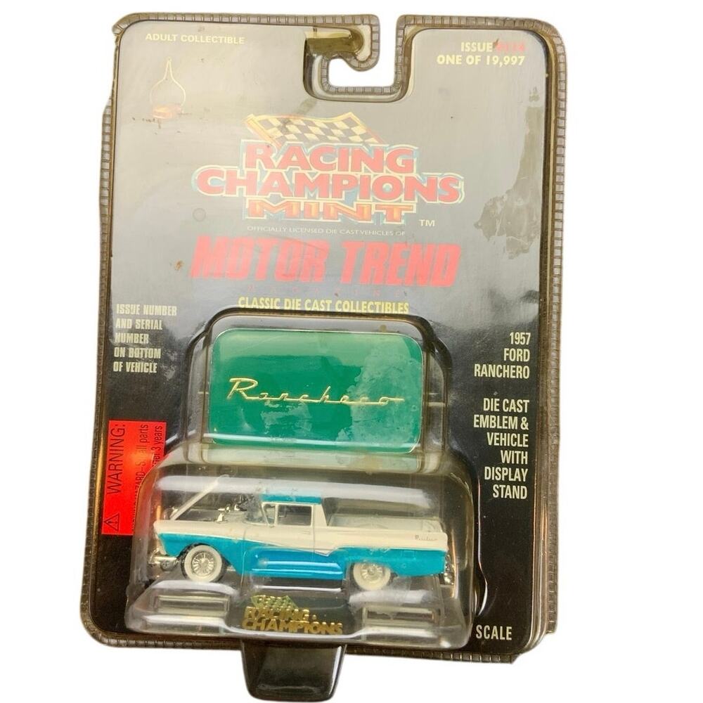 1997 Racing Champions Mint Motor Trend 1957 Ford Ranchero Diecast 1/64 MOC
